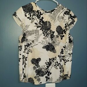 ANN TAYLOR Black & white sheer floral top Large NEW